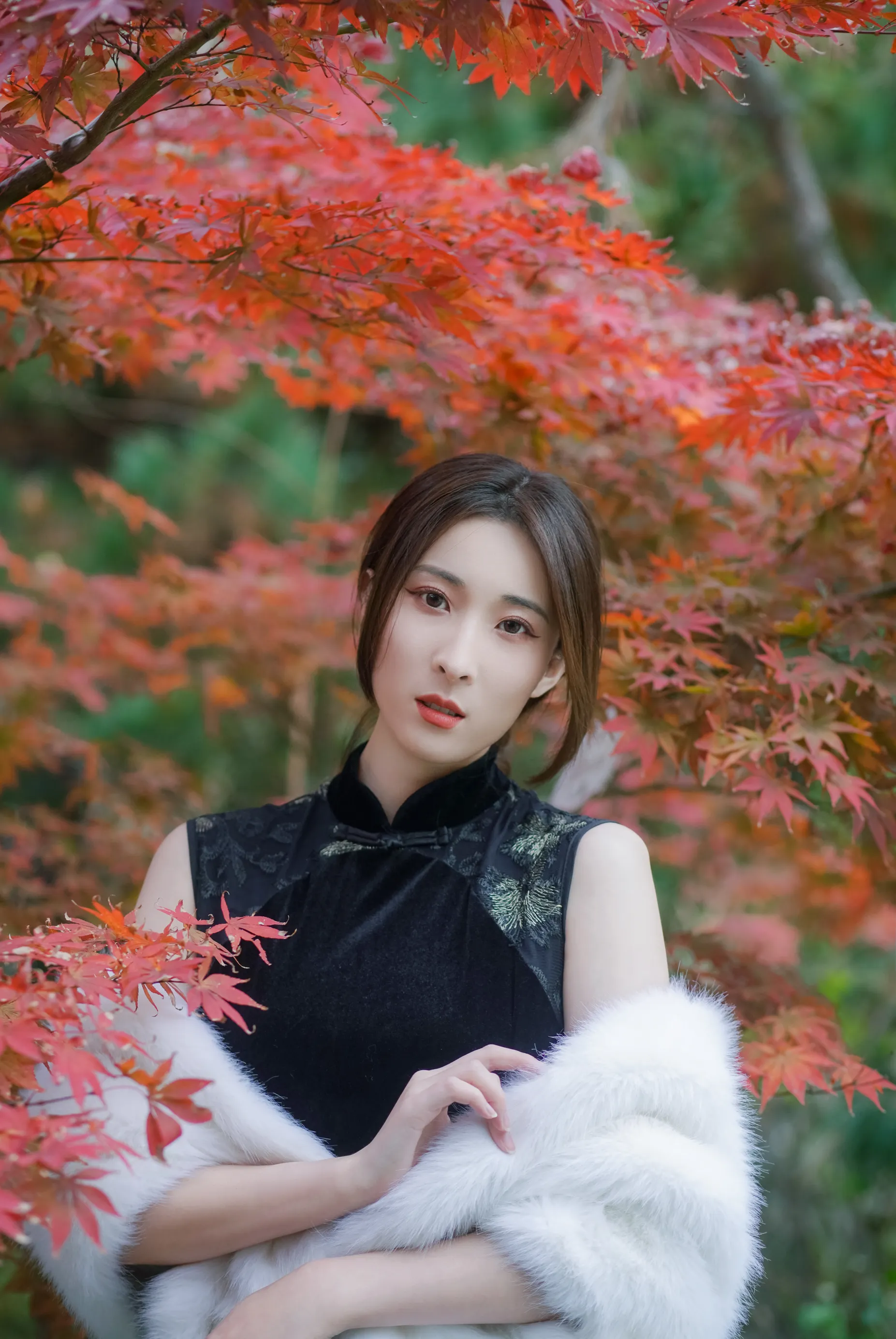 [YITUYU] 2022.12.05 Vol.2603 – Red Maple Ayin#[23P]-11