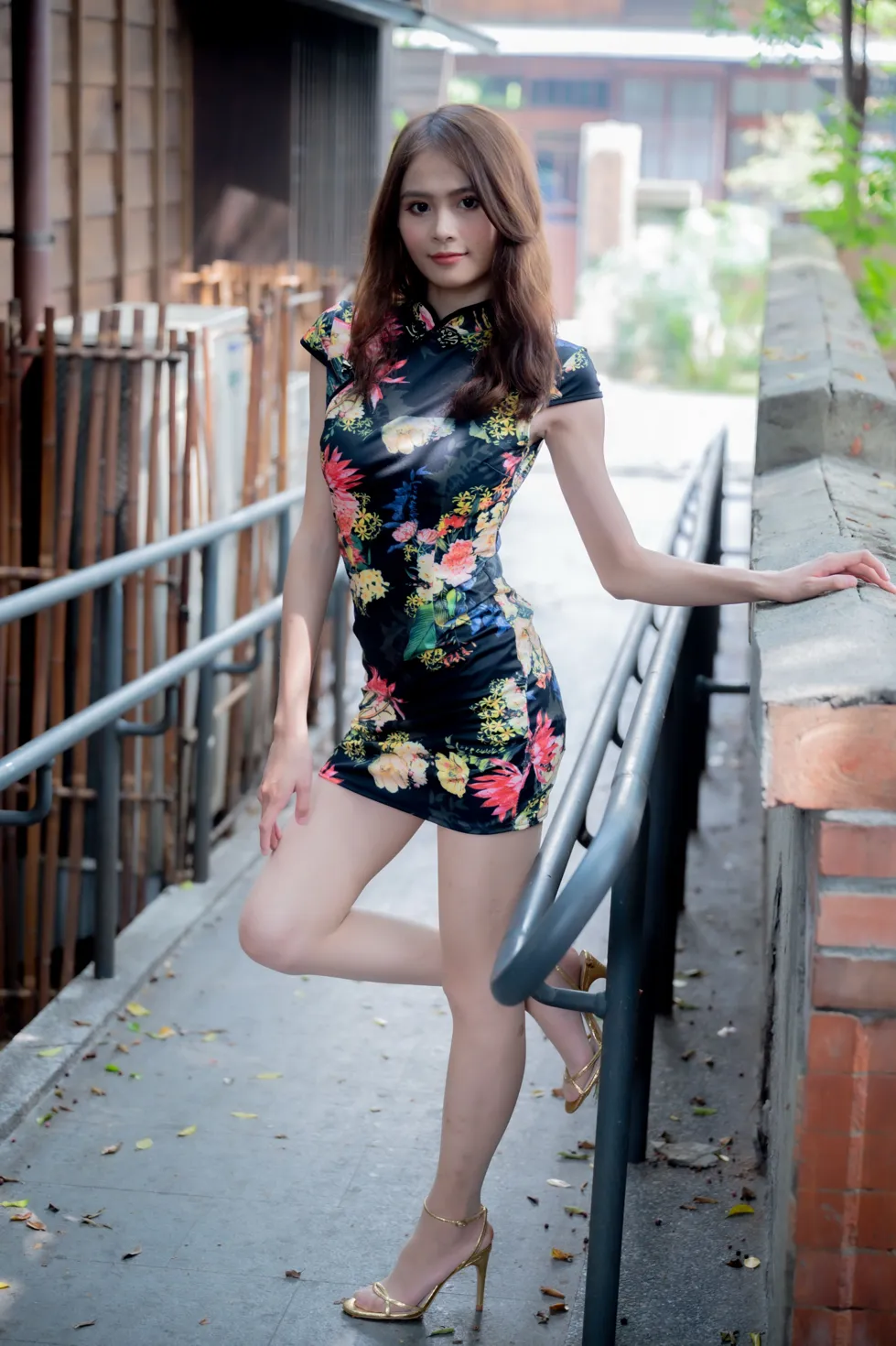 [Mzsock] NO.202 He Jiaxin black flower short cheongsam stockings high heels beautiful legs street photography#[97P]-35