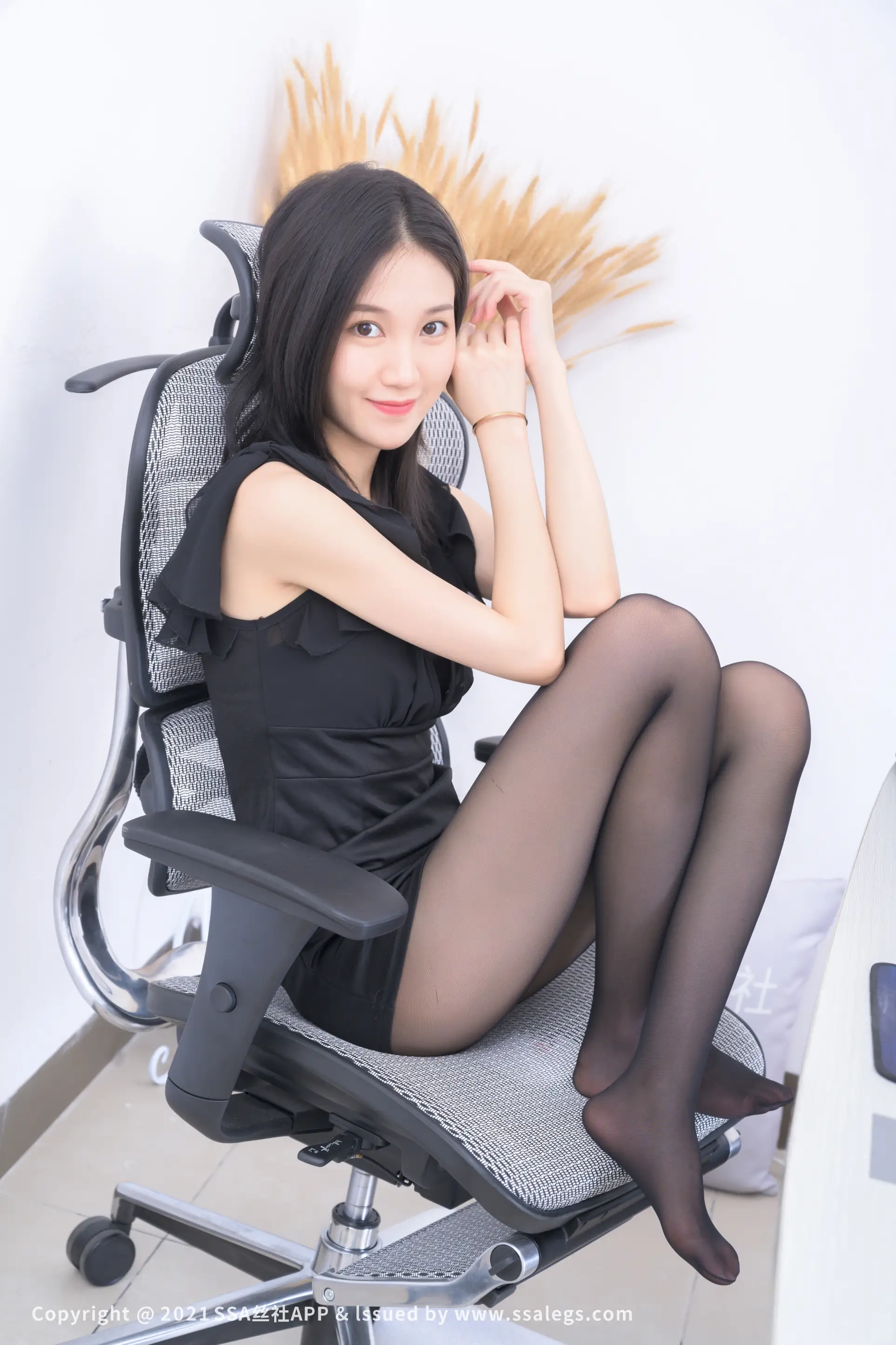 [Mzsock] NO.781 Model Jingjing’s beautiful feet in black stockings (Part 2) silk club#[128P]-8