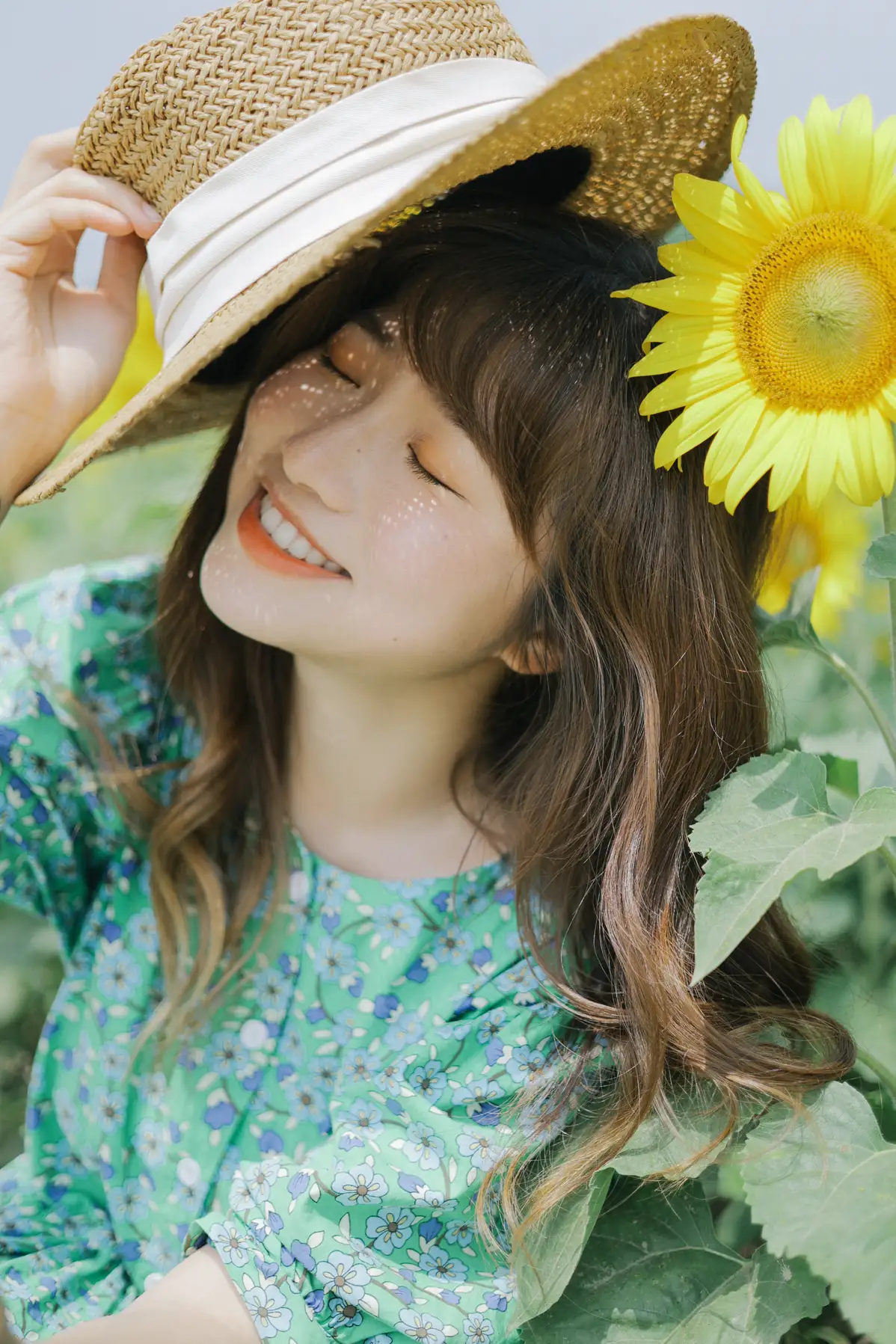 [YITUYU] 2022.07.12 Vol.1458 – Sunflower Summer Fatty Blue-#[33P]-21