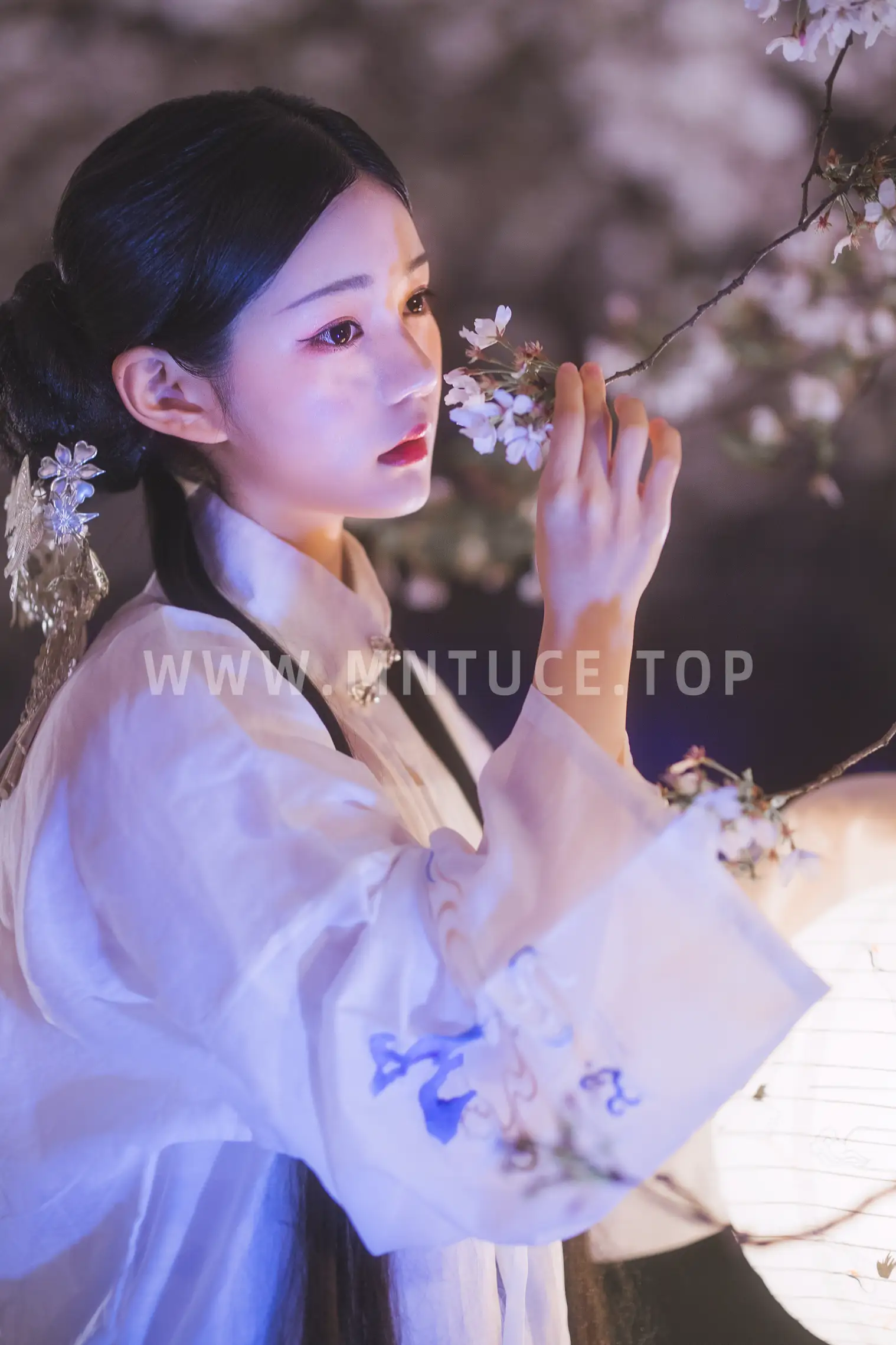 [YITUYU] 2022.05.11 Vol.850 – Meng sent the florist Wu Yingkunkun#[22P]-20